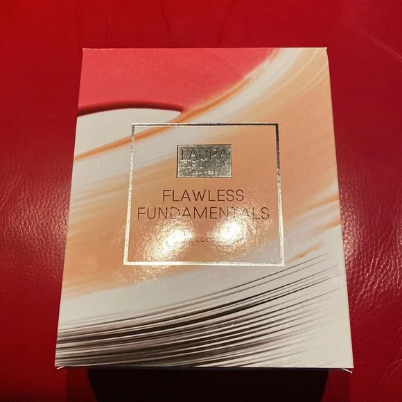 Laura Geller Flawless Fundamentals 4 Piece Collection in Medium NeverUsed
